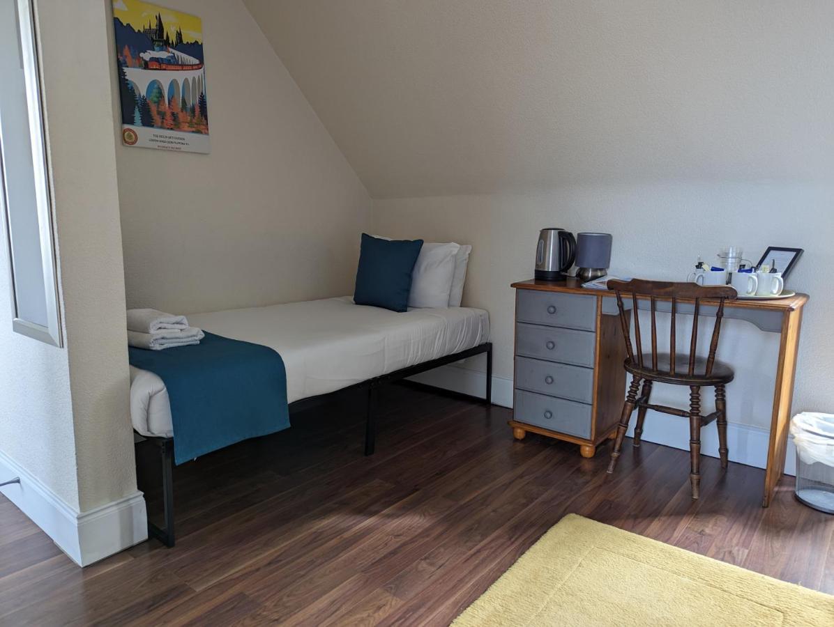אינברנס The Coo'S Guest House מראה חיצוני תמונה